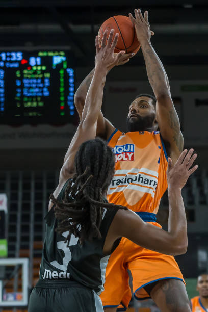 更是整体实 更是整体实