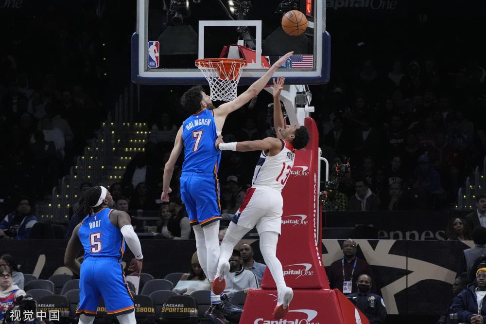 强敌对阵时 强敌对阵时