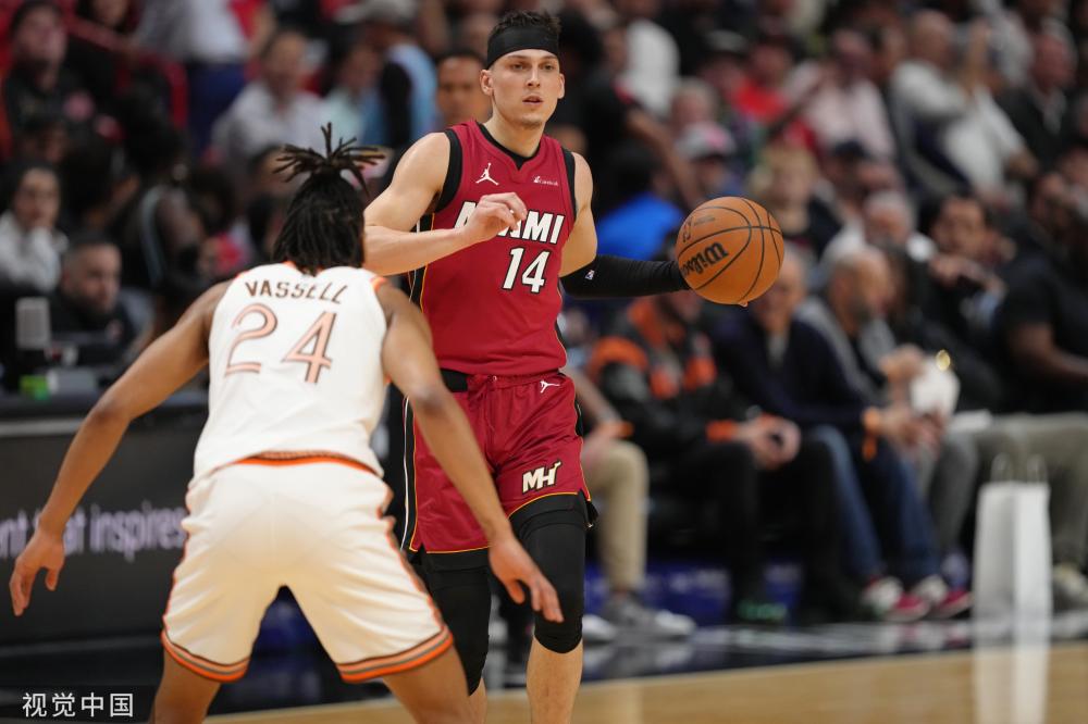 也突显了新 也突显了新