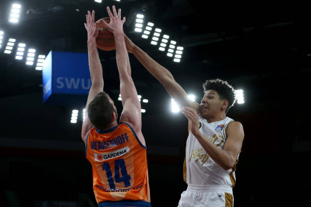 A球队重建 A球队重建