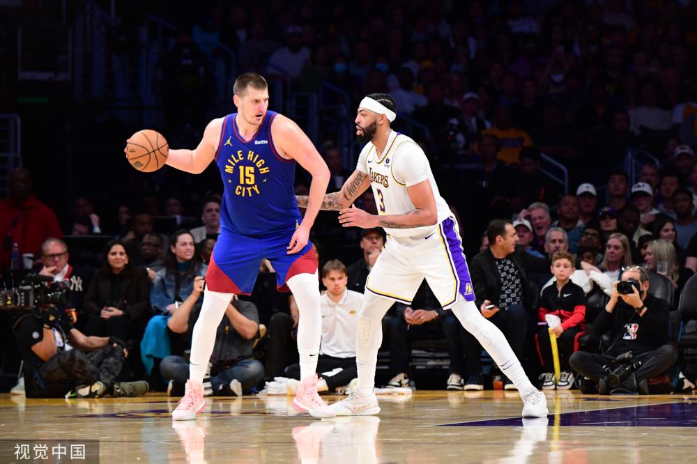 雄鹿在新赛 雄鹿在新赛