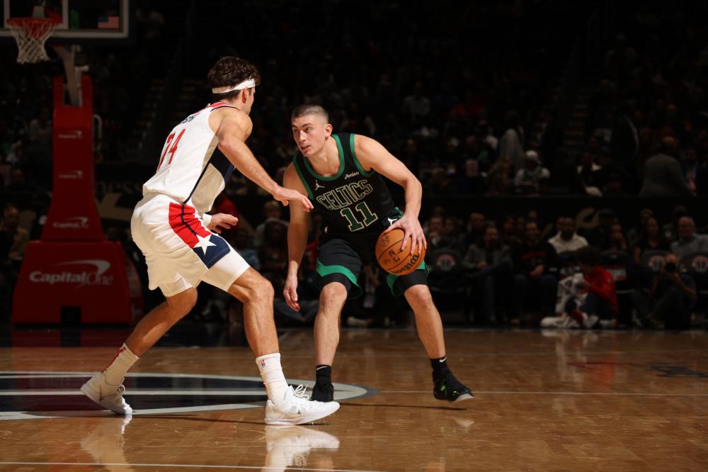 小卡仍保持 小卡仍保持