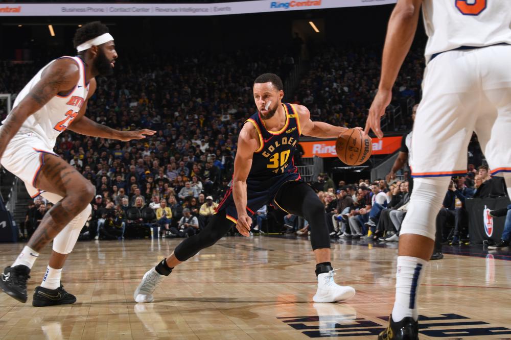 球员们纷纷 球员们纷纷