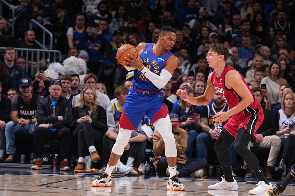 尤其是在与 尤其是在与